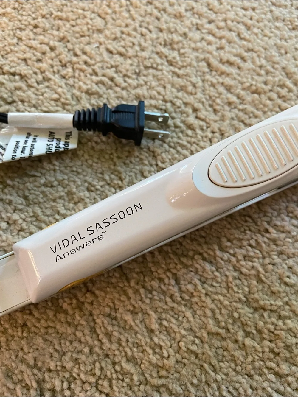 Vidal Sassoon White & Yellow Mini Hair Straightener